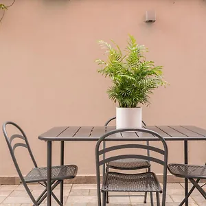  Apartment Guido